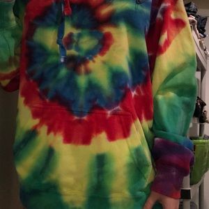 Medium Tye die sweater